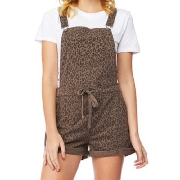 Wallflower Pants - NWOT WALLFLOWER Women’s Leopard Overall Shorts